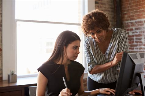 Czym jest mentoring biznesowy Jak można wykorzystać go w branży