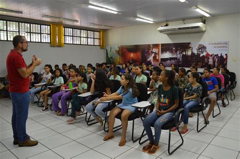 Unitins Estudantes Da Escola Municipal Delza Da Paix O Visitam O