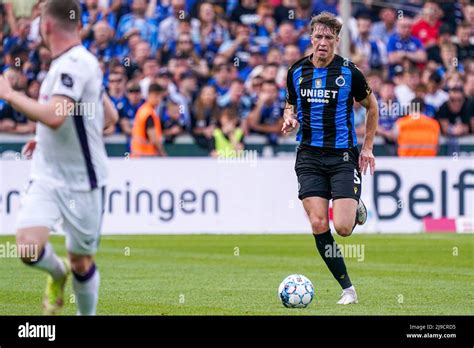 BRÜGGE BELGIEN 22 MAI Jack Hendry vom Club Brugge während des