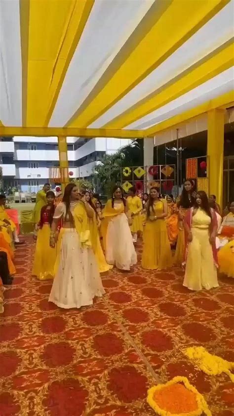 Bride And Bridesmaids Dance Performance On Haldi Program 🧡🧡 Simple