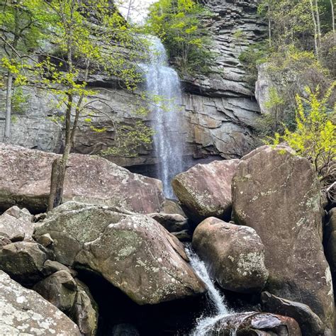 Easy Lookout Mountain Hiking on Glen Falls Trail - Sidewalk Shoes