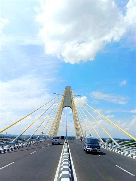 Megahnya Jembatan Siak Iv Icon Baru Kota Pekanbaru Kata Omed