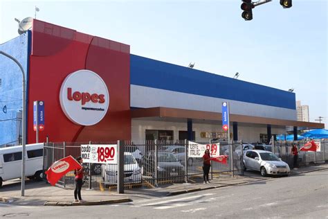 Lopes Supermercados Realiza Campanha De Arrecada O De Alimentos