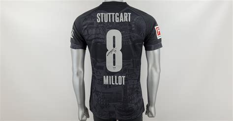 Getragenes Vfb Trikot Von Enzo Millot