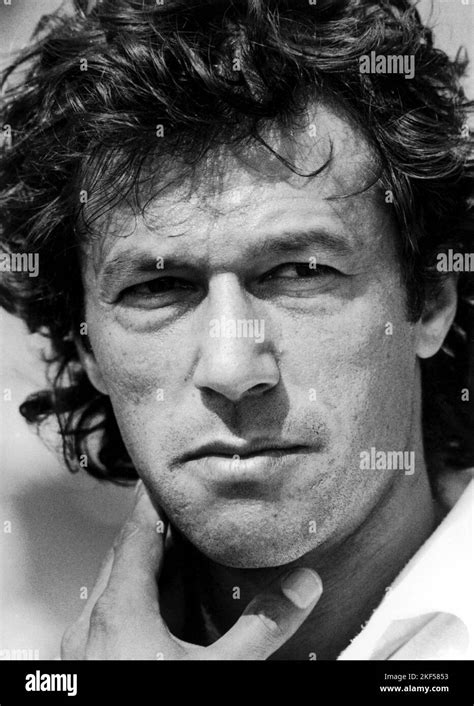 Pakistan cricket captain, Imran Khan Stock Photo - Alamy