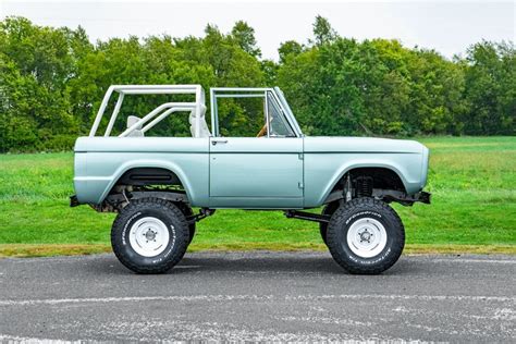 1976 Ford Bronco Ford Bronco Restoration Experts Maxlider Brothers Customs