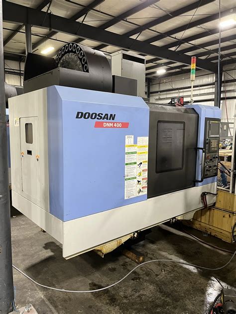 Used 2011 Doosan Dnm 400 Machining Centers Vertical 91632 Asset