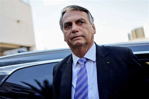 Maioria dos brasileiros vê Bolsonaro como responsável pelos atos de 8