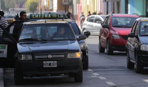 Por Las Subas De Tarifas Vecinos De Chijra Dejan De Tomar Taxis