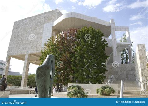 Getty Museum Exterior Garden Editorial Image - Image of california ...