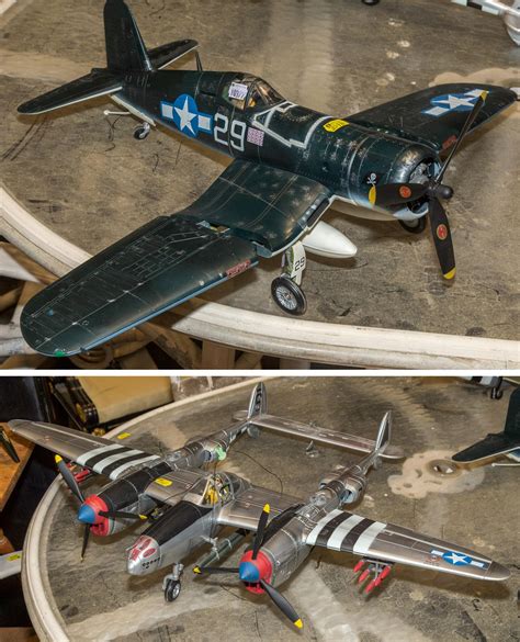 Dauntless Dive Bomber Model & P38 Lightening Model | Barnebys