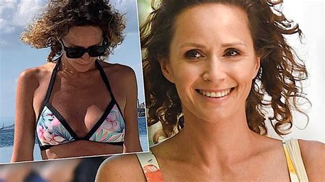 Monika Mrozowska W Bikini Powala Urodzi A Tr Jk Dzieci Ma Prawie Lat A Figury Mog