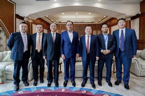 Photo Gallery Malaysia China Pledge To Boost Ties Pm Anwar