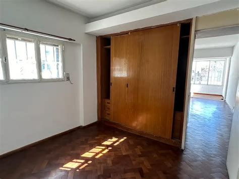 Alquiler Departamento 40 Años 1 Dormitorio 45m2 Maipu 686 04 04