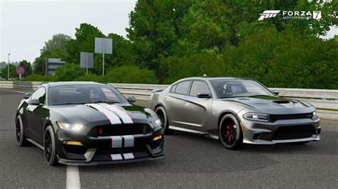 Forza Drag Race Dodge Charger Srt Hellcat Hp Vs Ford Shelby