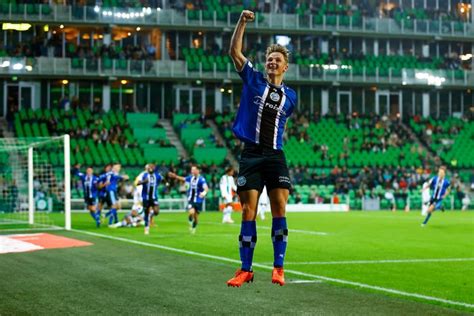 Opnieuw Afgang Fc Groningen Ado Klimt Na Ruime Zege Naar Tweede Plaats