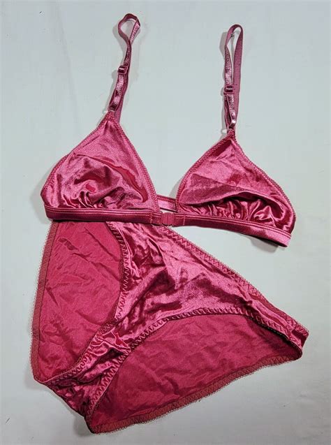 Vintage Alana Gale Hot Pink Lingerie Set Bra Panti Gem