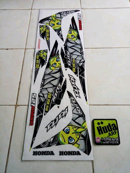 Jual Striping Variasi Sticker Lis Bodi Vario Fi Lama Pertama Motif