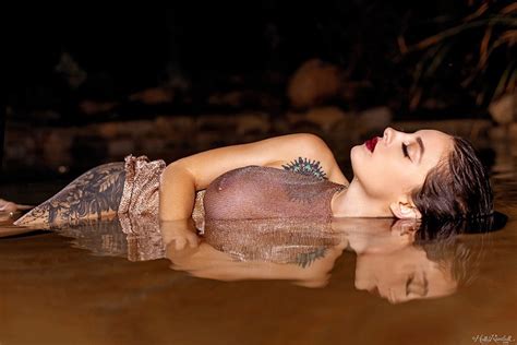 Tattooed Maddy May With Big Boobs Showing Off Her Hot Ass Hd Photos