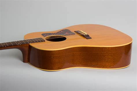 Gibson J 35 Flat Top Acoustic Guitar 1941 Retrofret