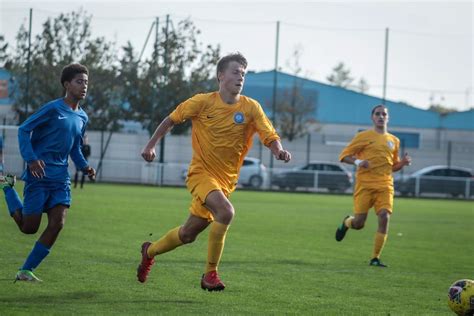 Album CjL 2023 J1 Vs Issy Les Moulineaux Club Football Section