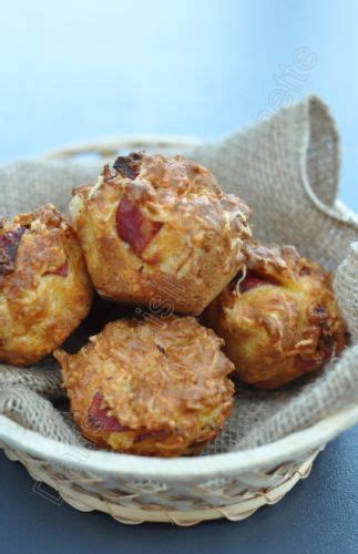 Muffins Sal S Au Chorizo Et Emmental Dans La Cuisine D Audinette