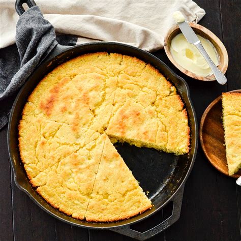 This Easy Healthy Skillet Cornbread Recipe Is Moist Slightly Sweet And Bursting With Flavor