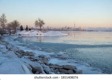 1,534 Toronto Winter Skyline Images, Stock Photos & Vectors | Shutterstock