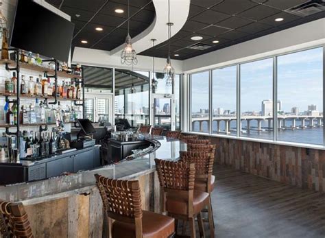 River & Post - Rooftop bar in Jacksonville | The Rooftop Guide