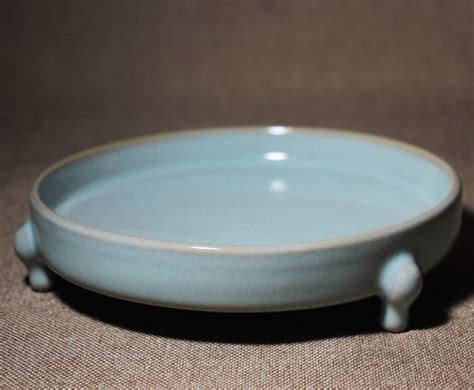 【桑園の】宋代 汝窯天青釉 開片 5支釘燒 三足茶洗 瓷器 委託品 T 1116 A01 Yahoo拍賣