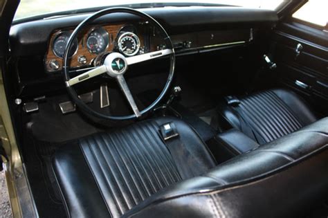 1968 Pontiac GTO Interior