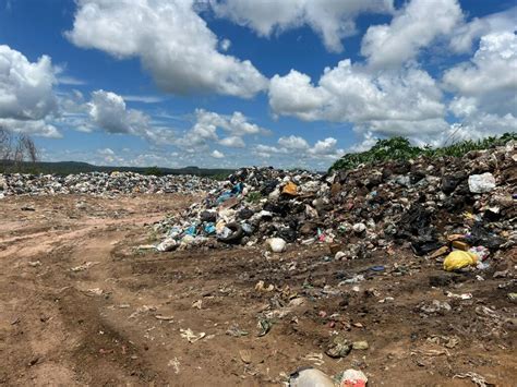 Mt Tem 82 Lixões Irregulares Eh Fonte