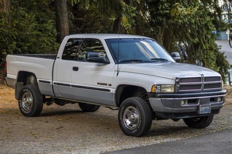 25k Mile 1998 Dodge Ram 2500 Laramie Slt Quad Cab V10 4x4 For Sale On Bat Auctions Sold For