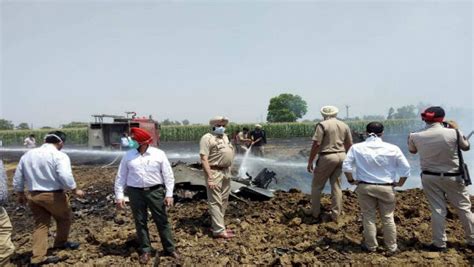 Iaf Fighter Aircraft Crashes In Punjab Pilot Ejects Safely Oneindia News