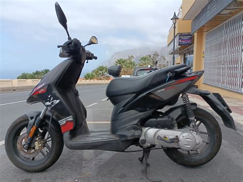 Scooter Aprilia Sr Motard 50cc Moto Style Tenerife