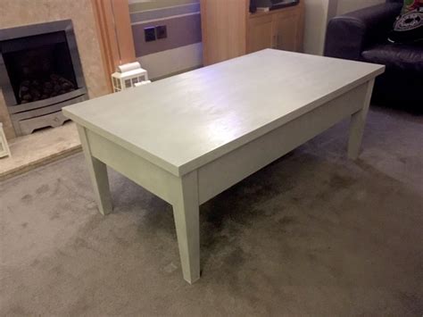 Annie Sloan Chalk Paint on Furniture