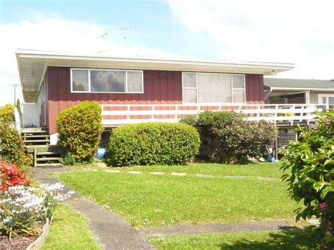 Residential Asking Price NZ 305 000 Unit 2 339 Mahurangi East Road