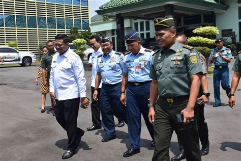 Komandan Lanud Sri Mulyono Herlambang SMH Palembang Hadiri Acara