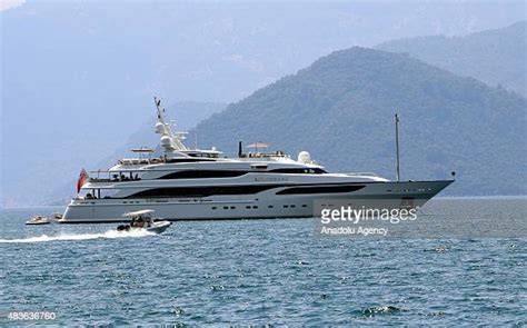 Philip Green Yacht Photos and Premium High Res Pictures - Getty Images