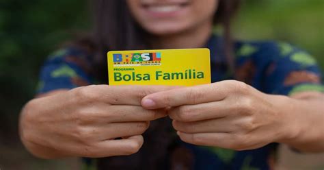 Expansão do Bolsa Família Nova Lei Propõe Incluir Jovens de 18 a 21