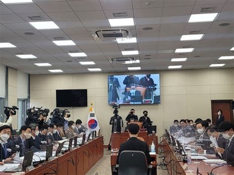 국감2022 한상혁 위원장 불쌍하고 가련아수라장 된 과방위 국감 네이트 뉴스