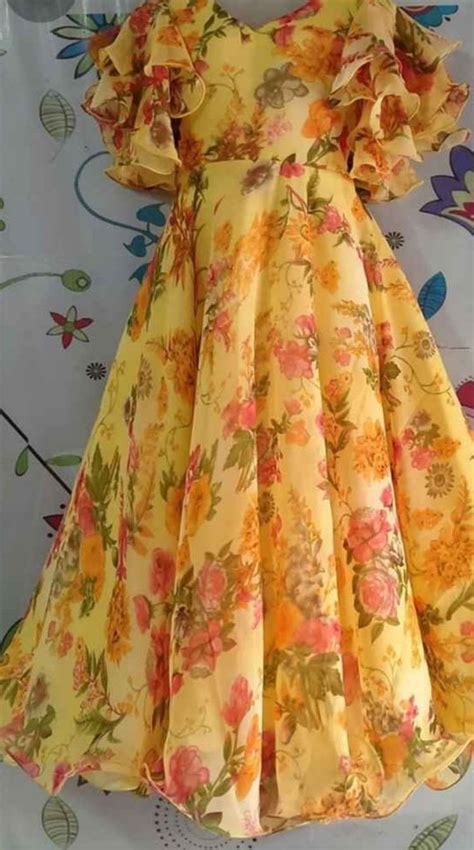 Pin By Nancy Abarca On Vestidos Largos Bonitos Long Frock Designs