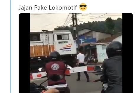 Viral Video Masinis Jajan Pake Lokomotif Begini Penjelasan Pt Kai Hai