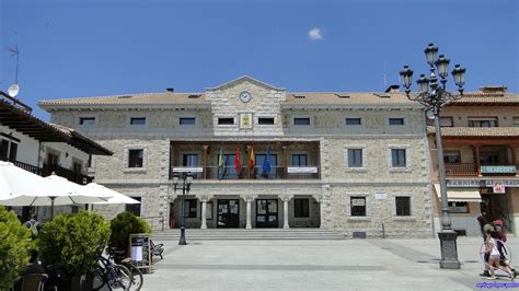 Ayuntamiento De Manzanares El Real Del Actual Ayuntamiento Flickr