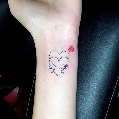 7 Tatuagem De CoraçãO Vermelho InformaçõEs fotos tatuagem