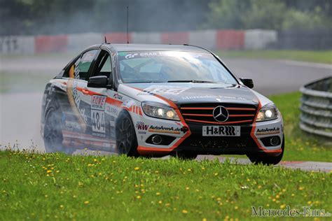 Das Team AutoArenA Motorsport bei VLN 6 auf dem Nürburgring Kein