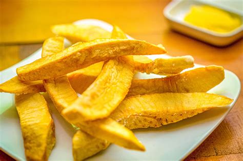 Irresistible Food And Drinks To Try In Jamaica Beaches