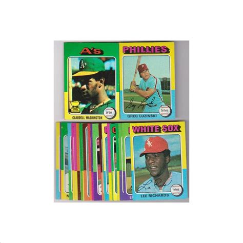 25 Different 1975 Topps Baseball Cards Greg Luzinski More