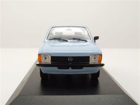 Modellauto Opel Kadett C Blau Modellauto Maxichamps