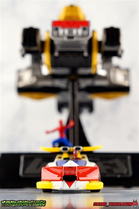 SDCC Toei Spider Man Hot Wheels Spider Machine GP Gallery Tokunation